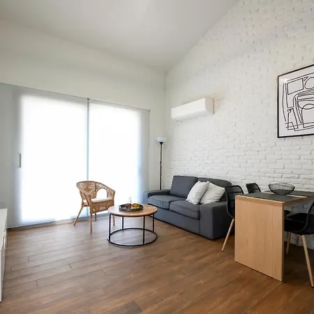 Willa Ag Luxury Villas, Iraklitsa Nea Iraklitsa