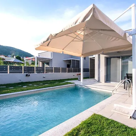 Ag Luxury Villas, Iraklitsa *