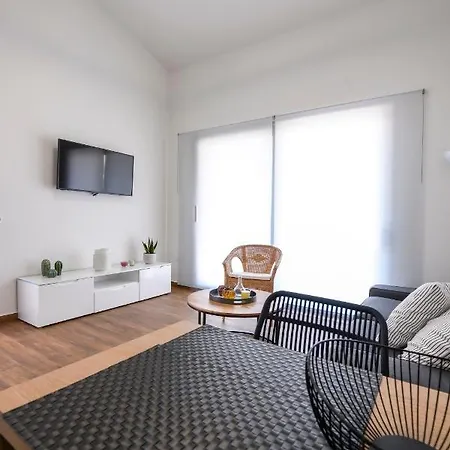 Ag Luxury Villas, Iraklitsa