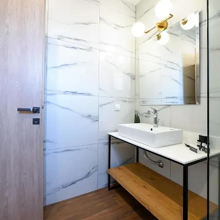 Vilă Ag Luxury Villas, Iraklitsa Nea Iraklitsa