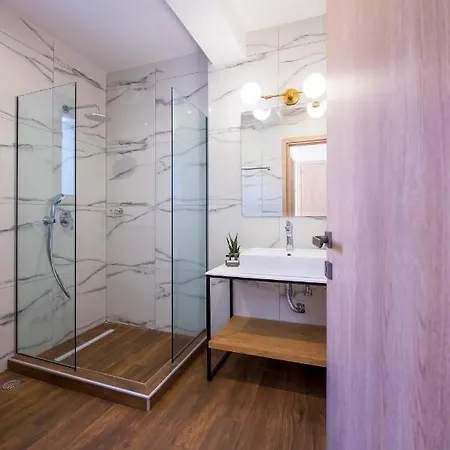 Ag Luxury Villas, Iraklitsa Vilă Nea Iraklitsa