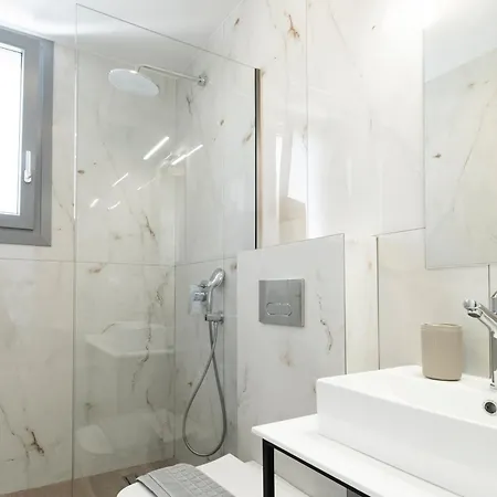 Willa Ag Luxury Villas, Iraklitsa Nea Iraklitsa