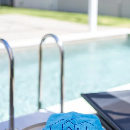 Ag Luxury Villas, Iraklitsa * Nea Iraklitsa