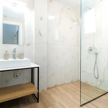 ヴィラ Ag Luxury Villas, Iraklitsa Nea Iraklitsa