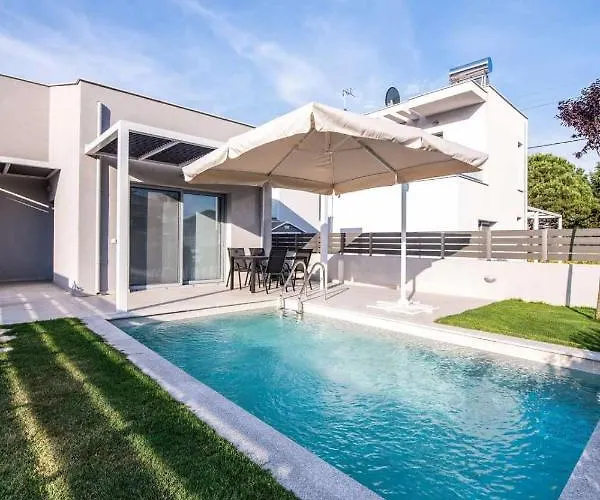 别墅 Ag Luxury Villas, Iraklitsa Nea Iraklitsa