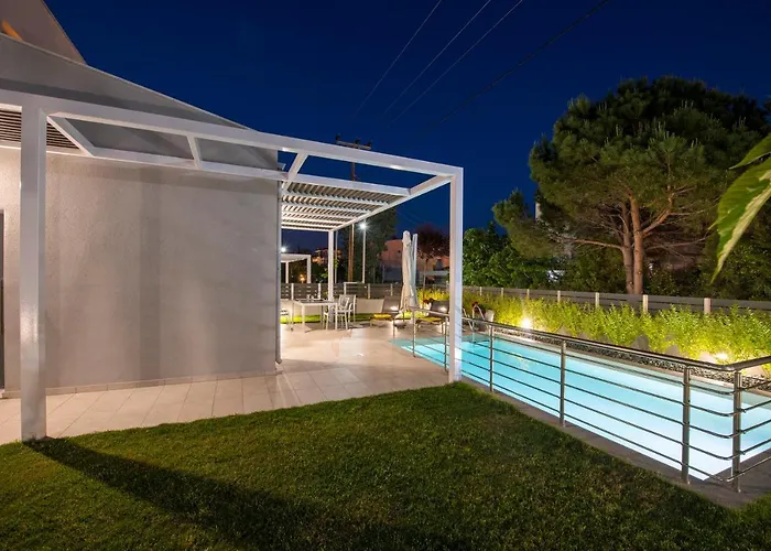 Ag Luxury Villas, Iraklitsa Nea Iraklitsa