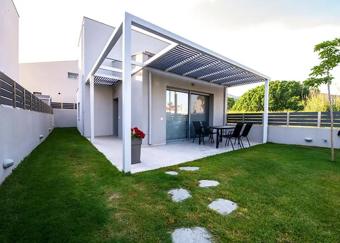 别墅 Ag Luxury Villas, Iraklitsa Nea Iraklitsa