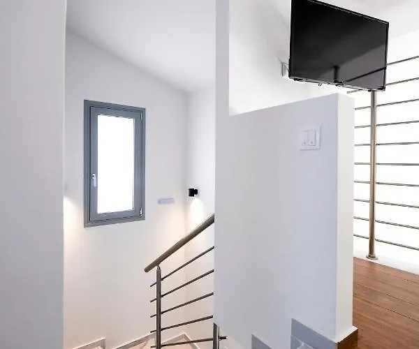 Ag Luxury Villas, Iraklitsa 别墅