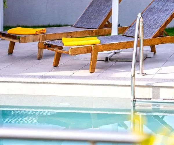 别墅 Ag Luxury Villas, Iraklitsa Nea Iraklitsa